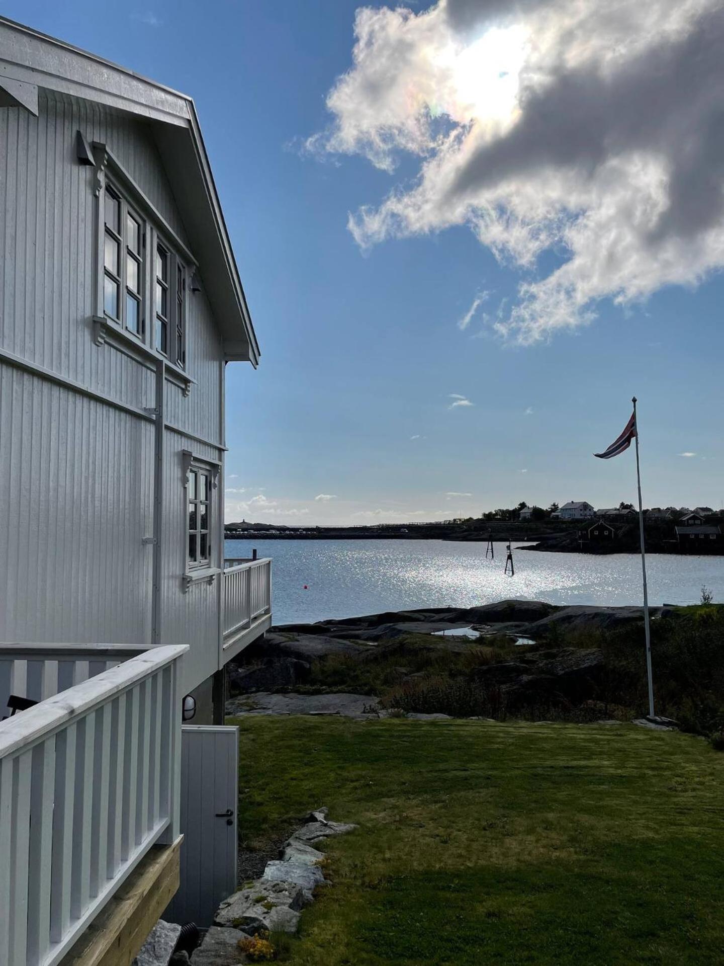 Nordlandshus Ved Havet Pa Reine, Lofoten Eksteriør billede